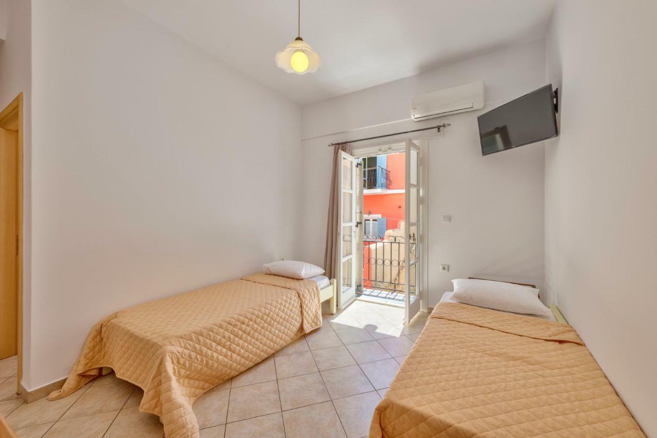 Ethrionplus Two Rooms Apartments Balconies 100 M From The Port Эрмуполис Экстерьер фото